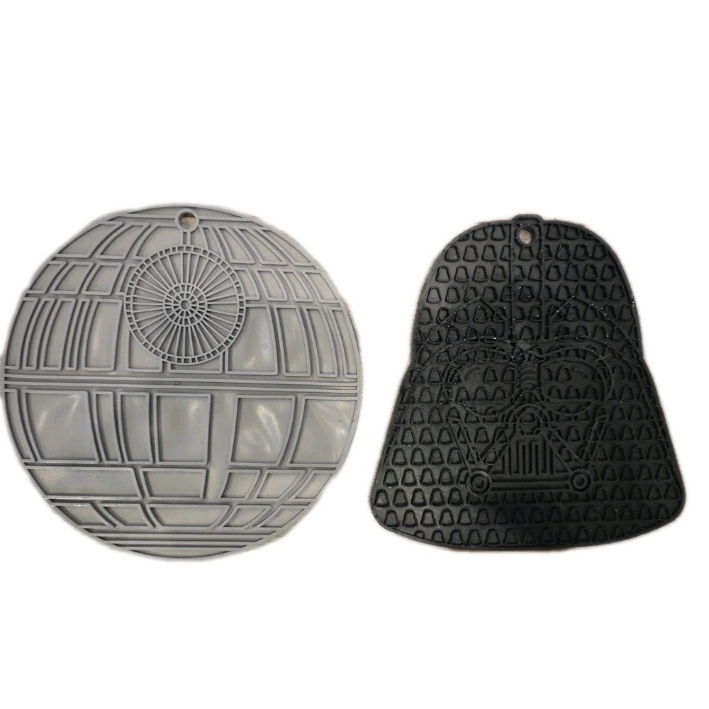 Star Wars Icons Silcone Kitchen Pot Holders -‎ Set of 2